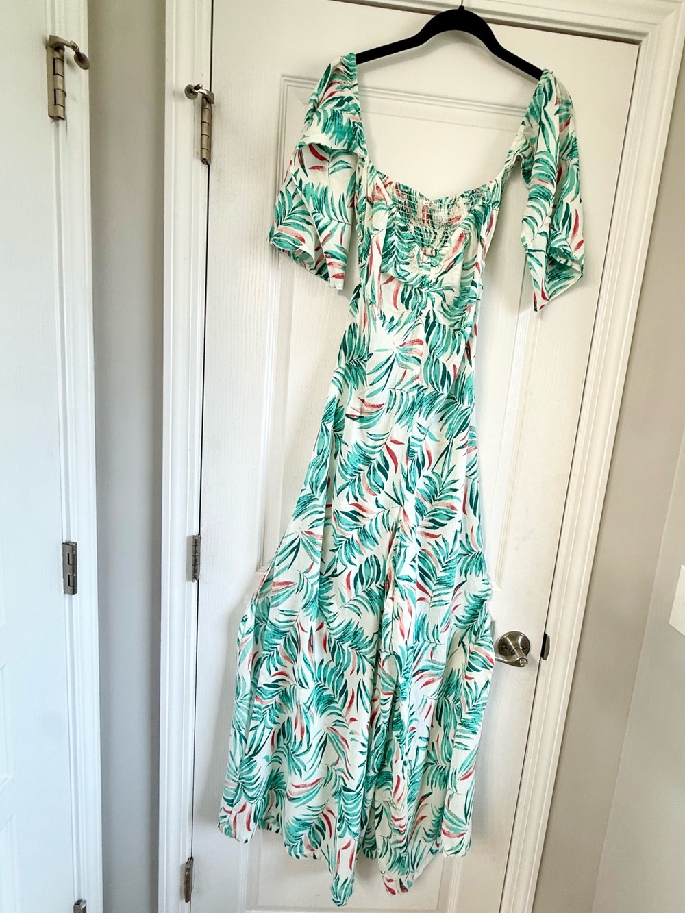 En Creme White Jumsuit with Green and Coral Leaf Print